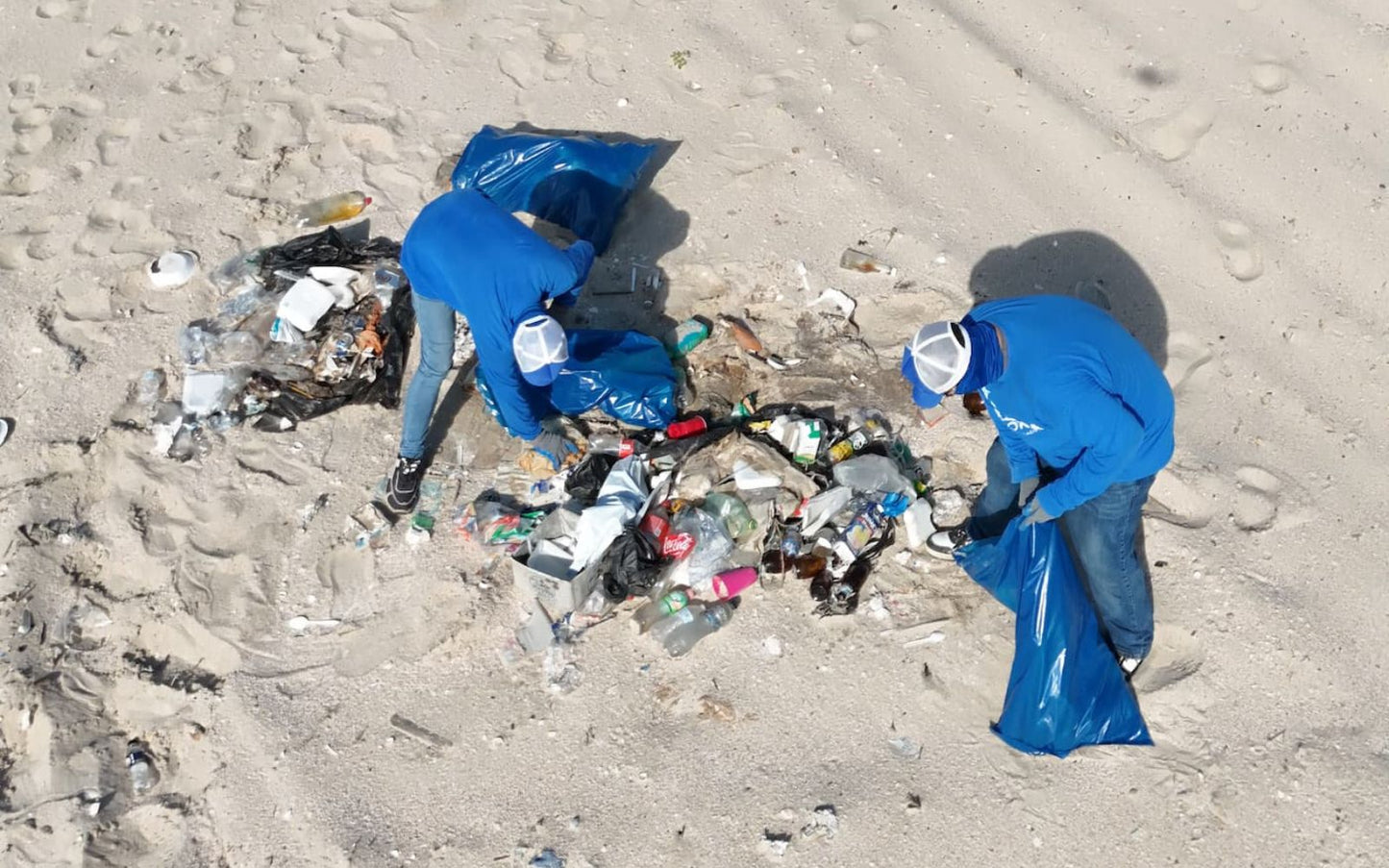limpieza-playa-la-pesca-mejora-tu-playa-2025